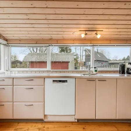 Дом отдыха Bosi - 100m To The Fjord By Interhome Hojslev